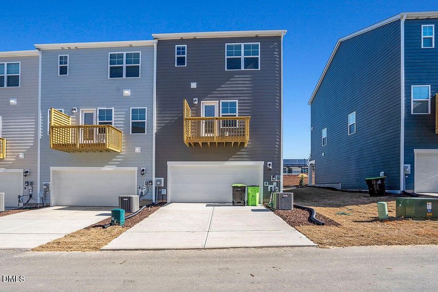 1706BurgandyParkDr.-3