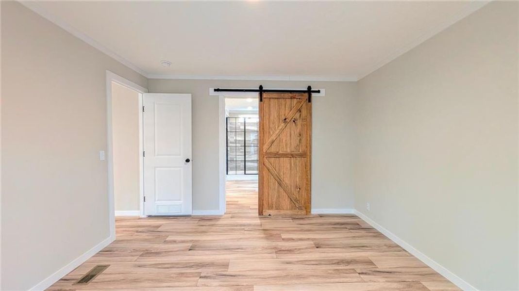 Spacious, unfurnished interior of a new home in , Dahlonega (Image 32). Spacious, unfurnished interior of a new home in , Dahlonega (Image 32).