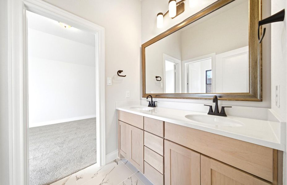 Furnished interior view inside a new home in The Highlands 55′, Porter (Image 14).