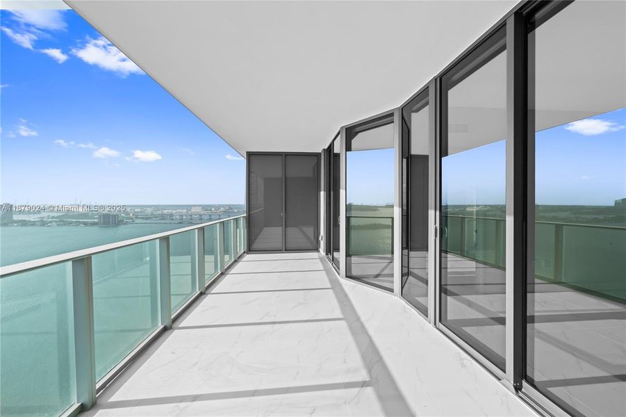 Exterior details and patio area of a home in Aria Reserve, Miami (Image 30).