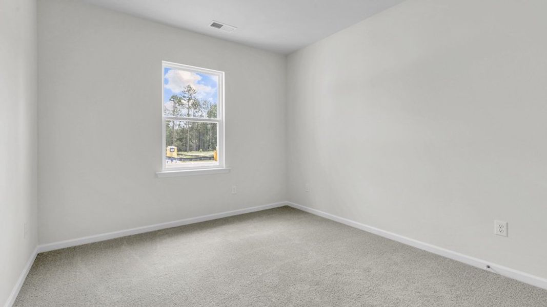 Spacious, unfurnished interior of a new home in Villa Grande, Winterville (Image 23).