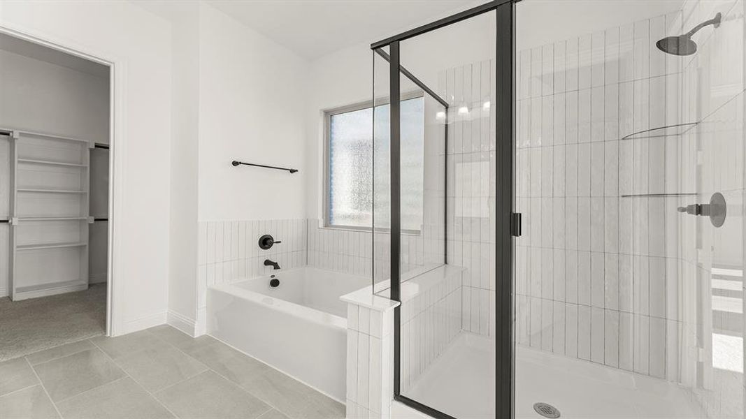 17. 736 Grand Dale - Bath