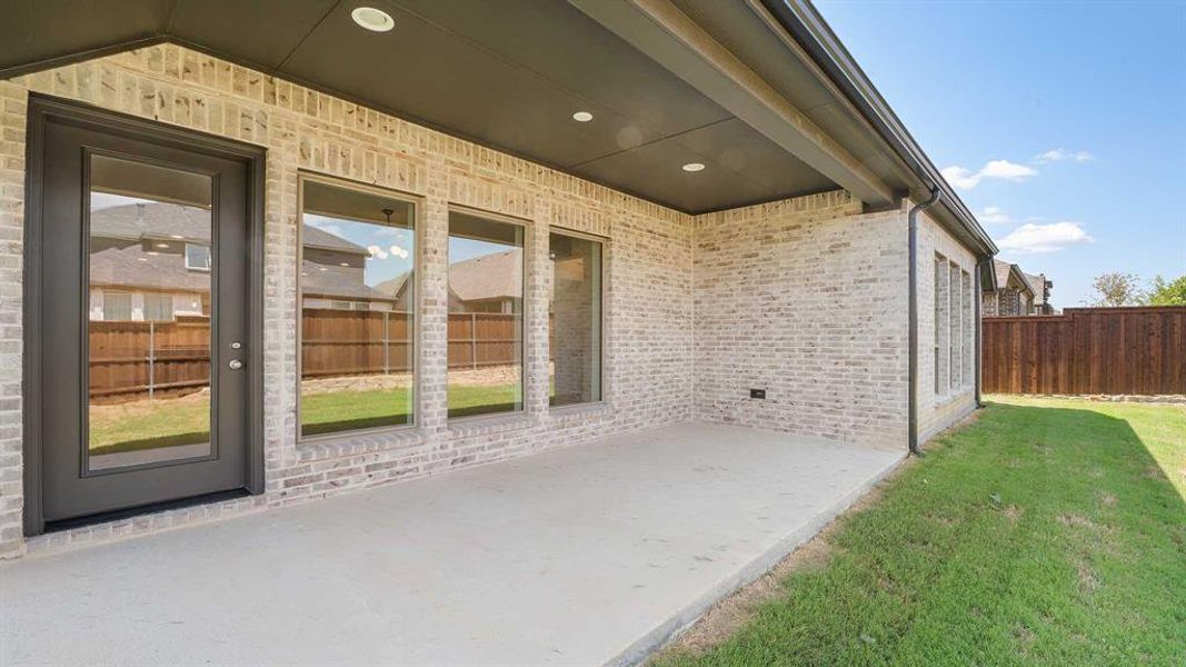 Image 25 of a home in Reunion 50'. Image 25 of a home in Reunion 50'.