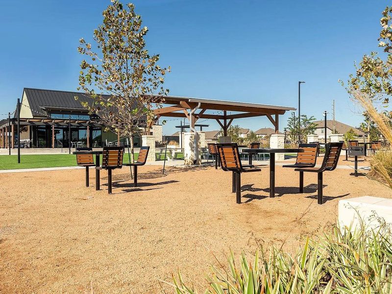 Community amenities in Cypress Green, Hockley (Image 33).