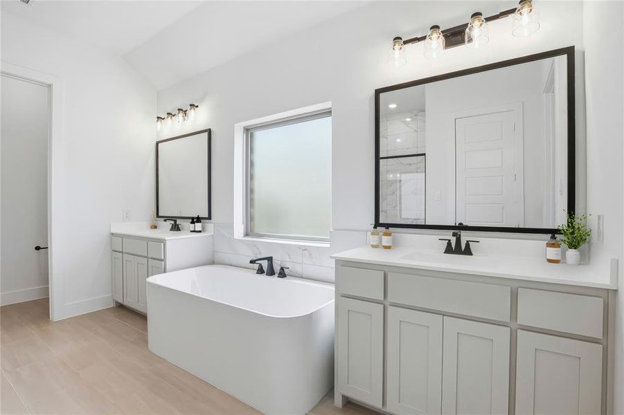 Furnished interior view inside a new home in Talon Hills, Fort Worth (Image 18).