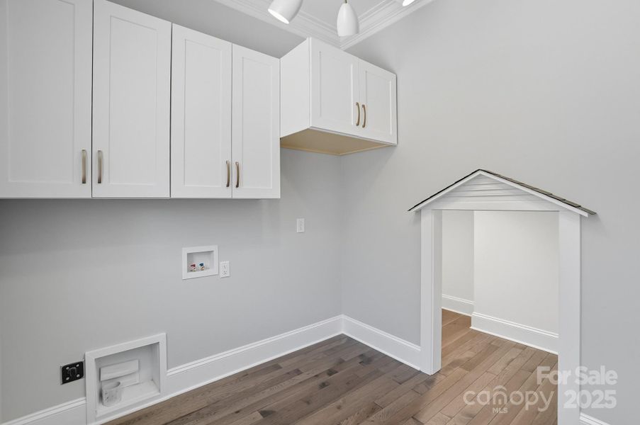 Spacious, unfurnished interior of a new home in , York (Image 23).