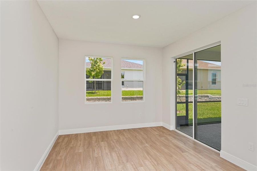 Spacious, unfurnished interior of a new home in Cherrywood Preserve, Ocala (Image 21).