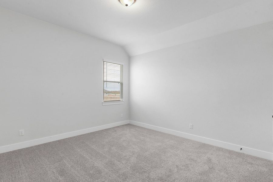 Spacious, unfurnished interior of a new home in The Grove at Blackhawk, Pflugerville (Image 28).