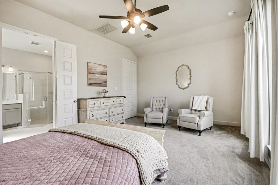 Furnished interior view inside a new home in Riceland 50', Mont Belvieu (Image 11). Furnished interior view inside a new home in Riceland 50', Mont Belvieu (Image 11).