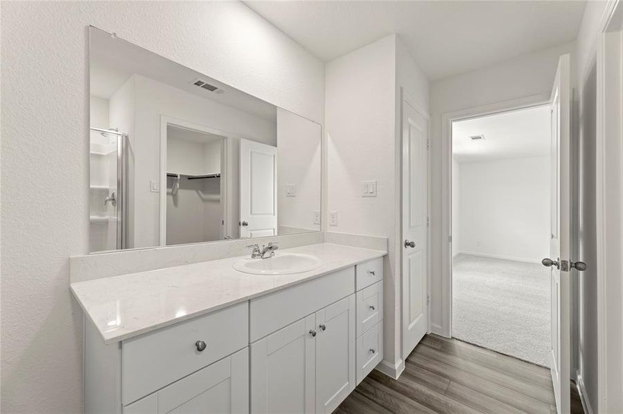 16. 5909 Sahara - Bath (4) 16. 5909 Sahara - Bath (4)