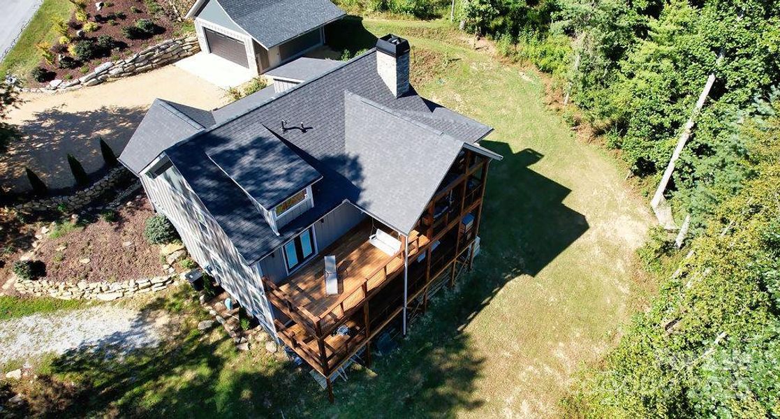 Image 40 of a home in .