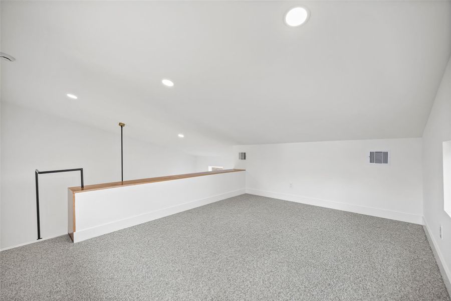 Spacious, unfurnished interior of a new home in , Montgomery (Image 38).