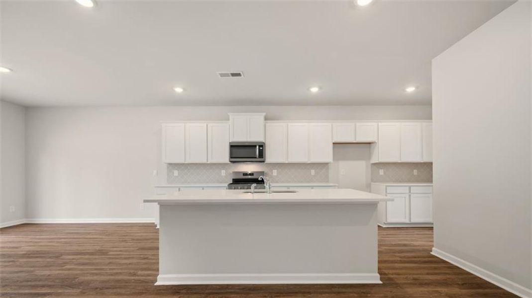 Furnished interior view inside a new home in Bridle Creek, Locust Grove (Image 4). Furnished interior view inside a new home in Bridle Creek, Locust Grove (Image 4).