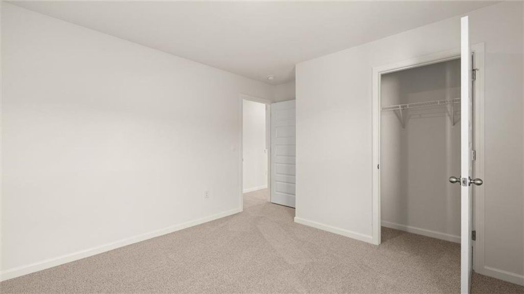Spacious, unfurnished interior of a new home in Brooks Station, Dacula (Image 17).