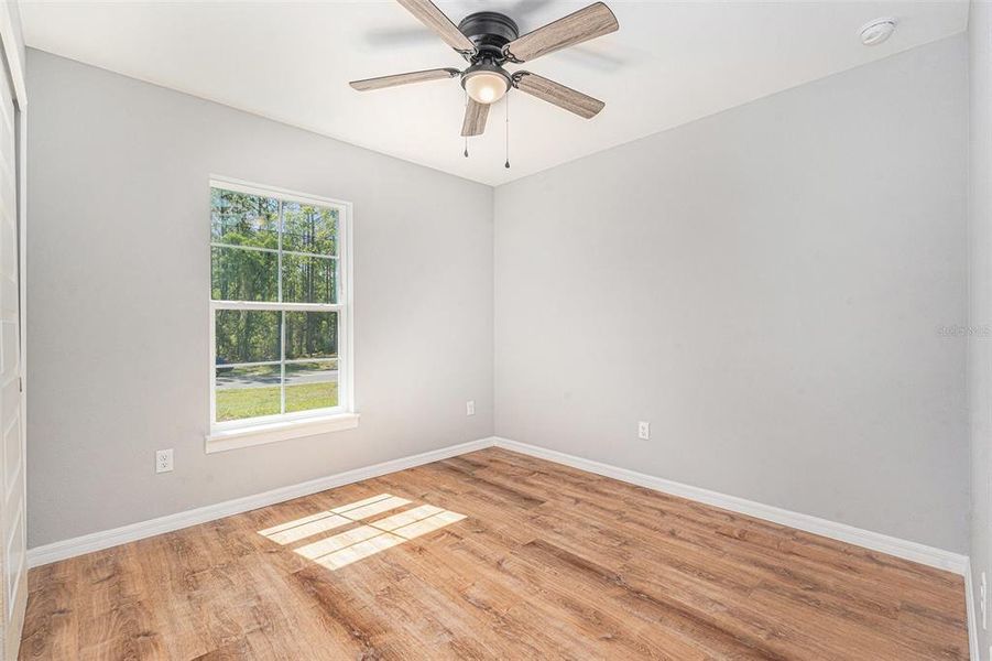 Spacious, unfurnished interior of a new home in , Citrus Springs (Image 22).