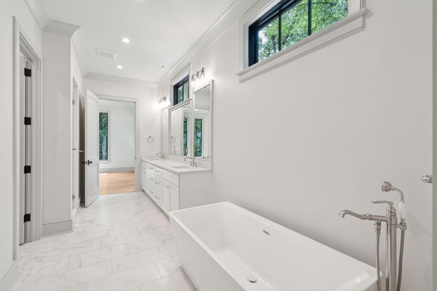 Furnished interior view inside a new home in , Johns Island (Image 67).