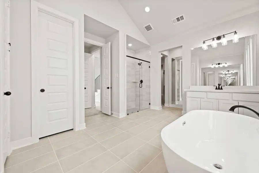 Furnished interior view inside a new home in Elyson - 60', Katy (Image 7). Furnished interior view inside a new home in Elyson - 60', Katy (Image 7).