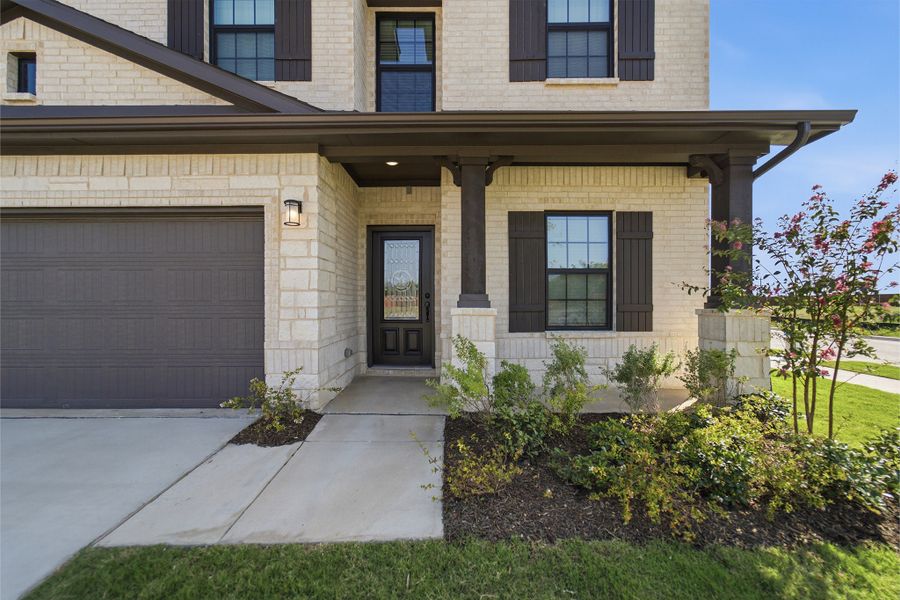 Exterior details and patio area of a home in Heartland, Crandall (Image 3).