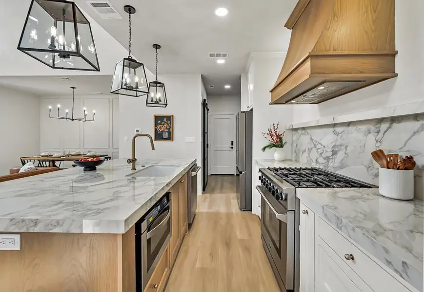 Furnished interior view inside a new home in , Waco (Image 10).