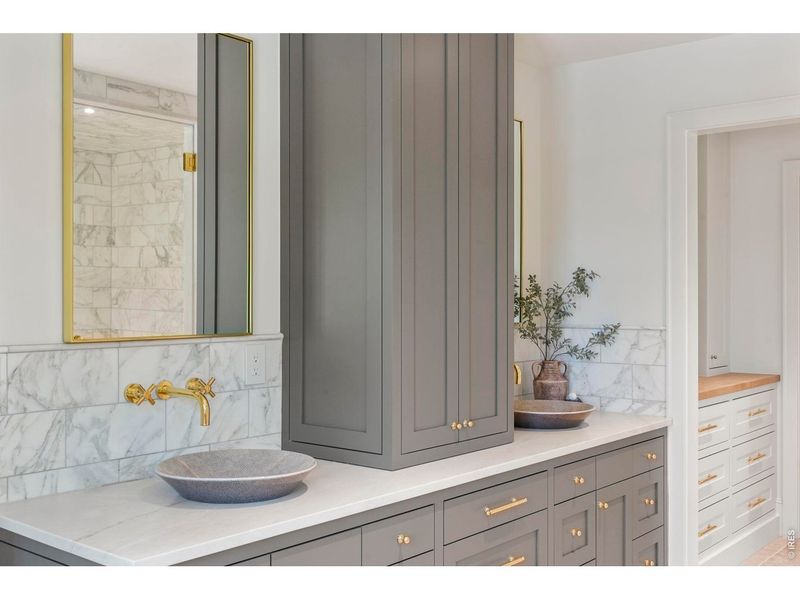 Close-up of interior finishes inside a home in , Denver (Image 20). Close-up of interior finishes inside a home in , Denver (Image 20).