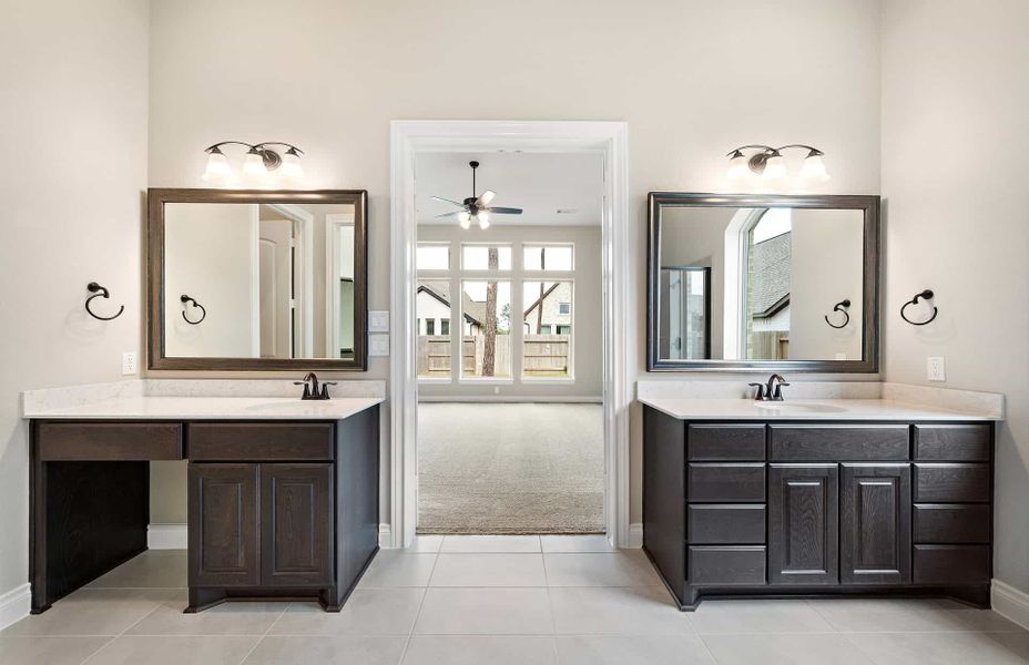 Representative furnished interior of a home built from the 3663AU by Ravenna Homes in Audubon 60′, Magnolia (Image 12).