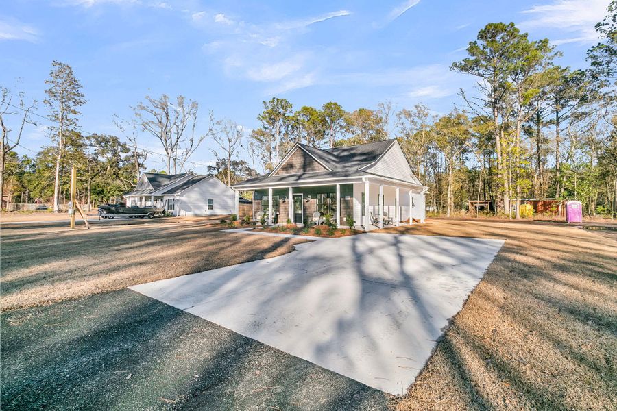 Community amenities in , Hollywood (Image 27).