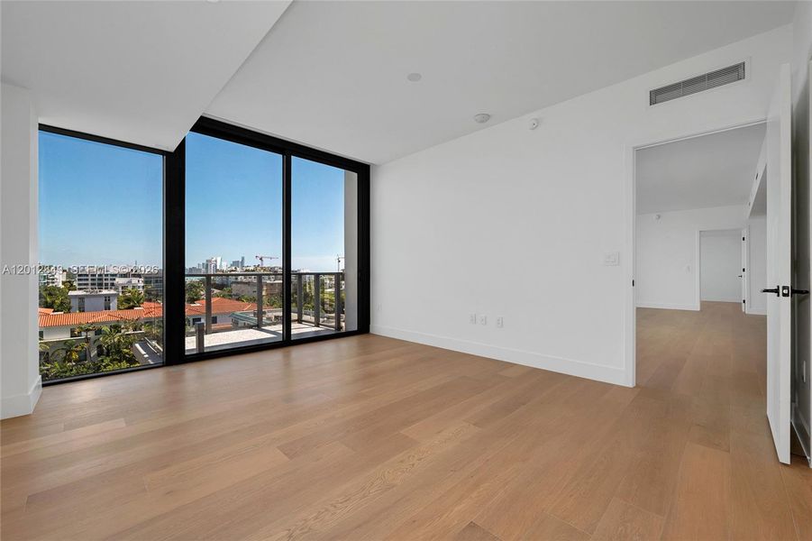 Spacious, unfurnished interior of a new home in , Bay Harbor Islands (Image 24). Spacious, unfurnished interior of a new home in , Bay Harbor Islands (Image 24).