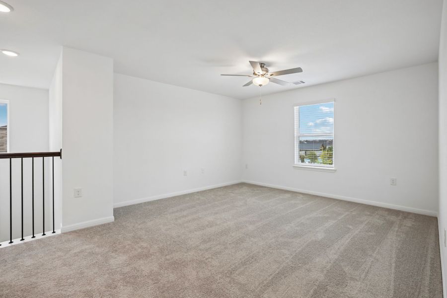 Spacious, unfurnished interior of a new home in Lisso, Pflugerville (Image 34).