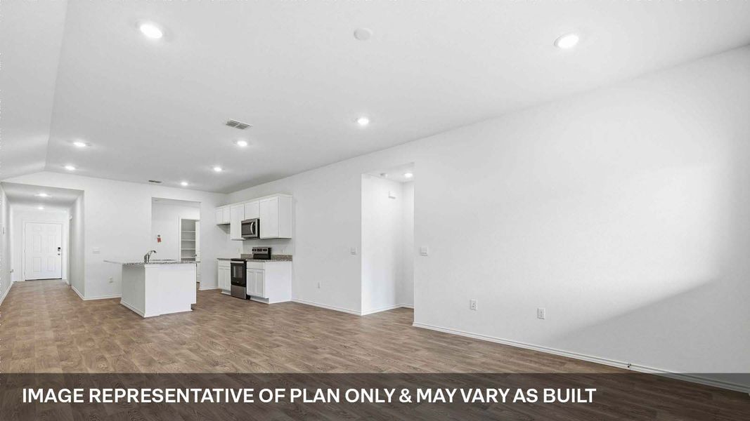 Spacious, unfurnished interior of a new home in Palomino, Manor (Image 7).