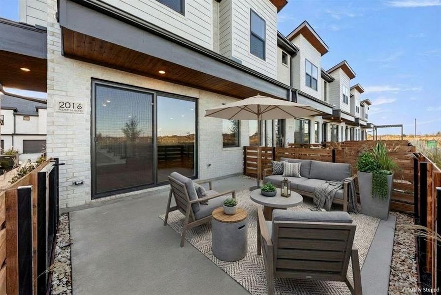 2016 Aldrich Mews patio Hawthorne (9) 2016 Aldrich Mews patio Hawthorne (9)