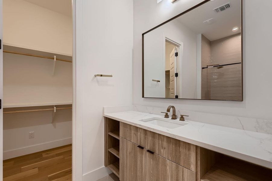 Furnished interior view inside a new home in , Austin (Image 7).