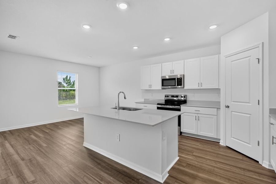 Representative furnished interior of a home built from the Kingfisher by Taylor Morrison in Waterstone, Groveland (Image 5).