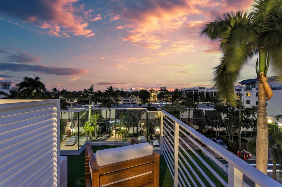 mls_SUNRISE_VIEW_EB_RT