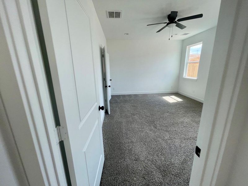 Spacious, unfurnished interior of a new home in , El Campo (Image 20). Spacious, unfurnished interior of a new home in , El Campo (Image 20).