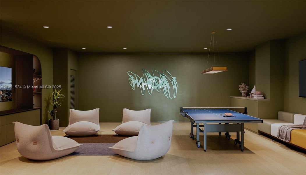 Community amenities in , Hallandale Beach (Image 15).