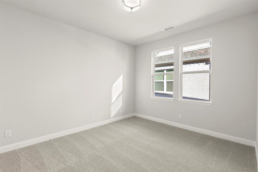 09. 2109 Clairmount - Study