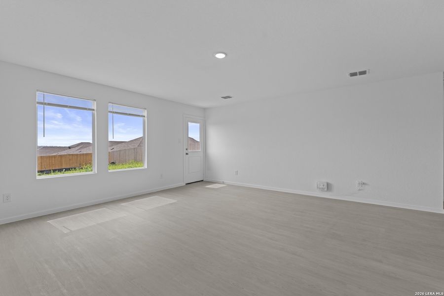 Spacious, unfurnished interior of a new home in Hightop Ridge, Converse (Image 27).