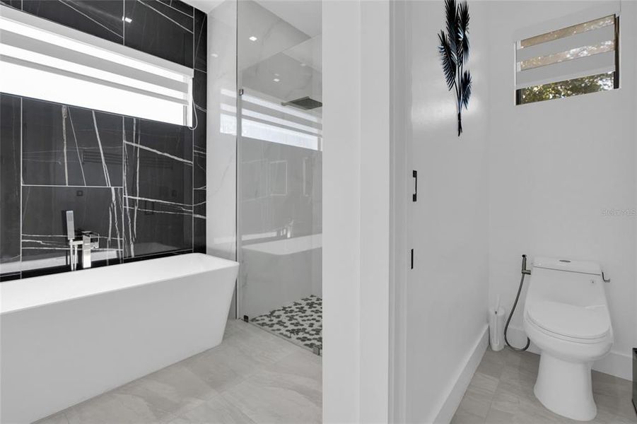 Furnished interior view inside a new home in , Lehigh Acres (Image 9).