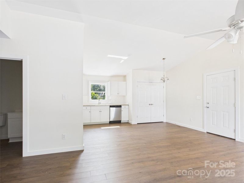 Spacious, unfurnished interior of a new home in , Granite Falls (Image 20).