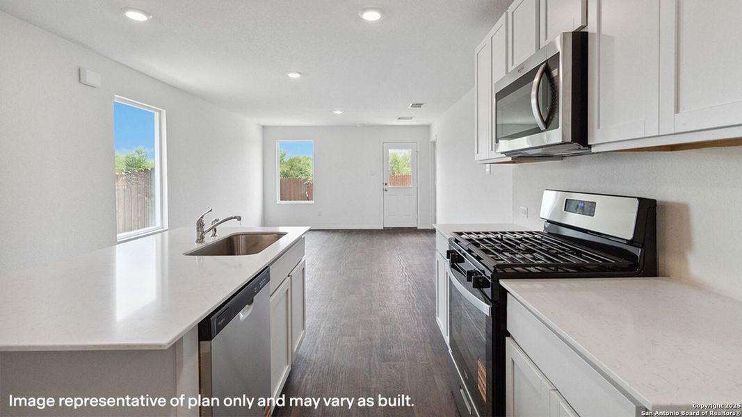 Furnished interior view inside a new home in Navarro Fields, Seguin (Image 13). Furnished interior view inside a new home in Navarro Fields, Seguin (Image 13).