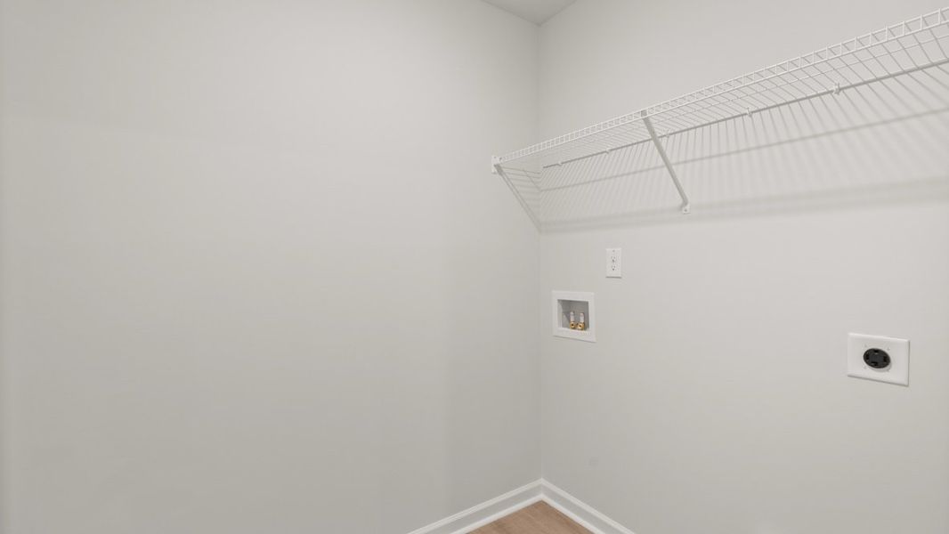 Spacious, unfurnished interior of a new home in Creekview, Atlanta (Image 28).