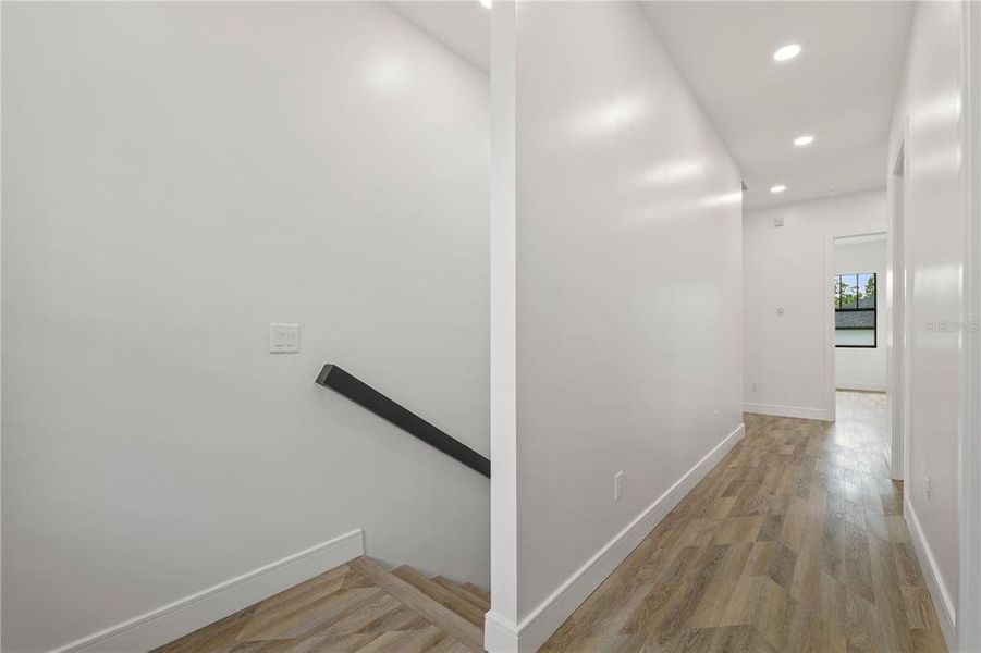 Spacious, unfurnished interior of a new home in , Oldsmar (Image 34). Spacious, unfurnished interior of a new home in , Oldsmar (Image 34).