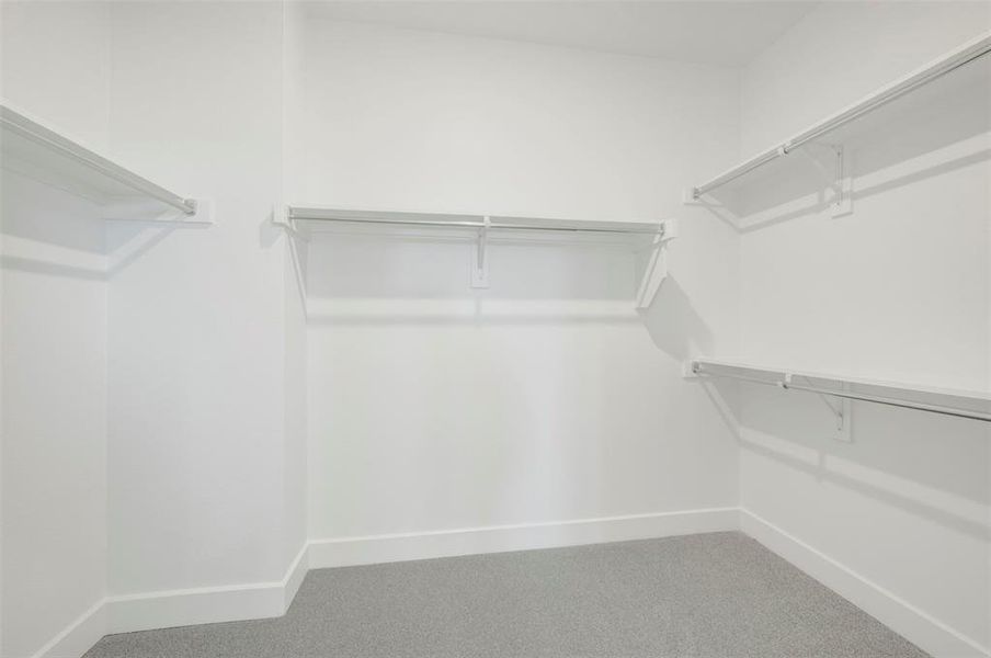 Spacious, unfurnished interior of a new home in Timberbrook, Justin (Image 21).