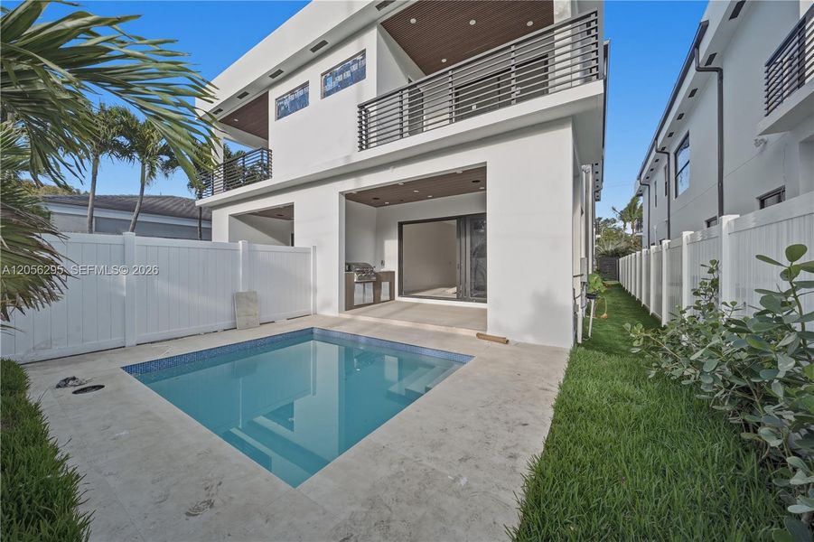 Exterior details and patio area of a home in , Fort Lauderdale (Image 14). Exterior details and patio area of a home in , Fort Lauderdale (Image 14).