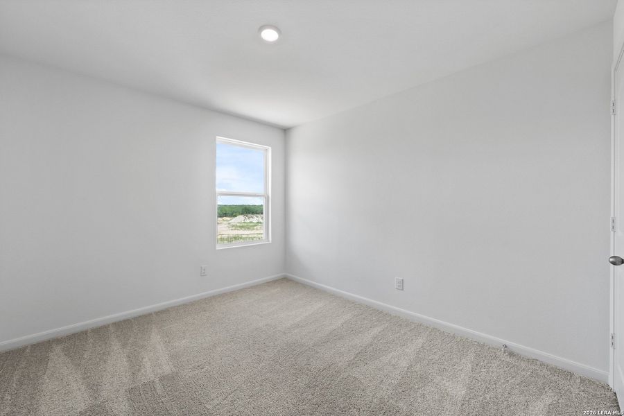 Spacious, unfurnished interior of a new home in , San Antonio (Image 13).