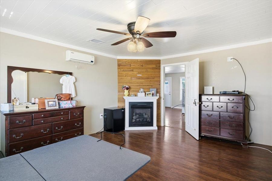 Furnished interior view inside a new home in , Nemo (Image 12).