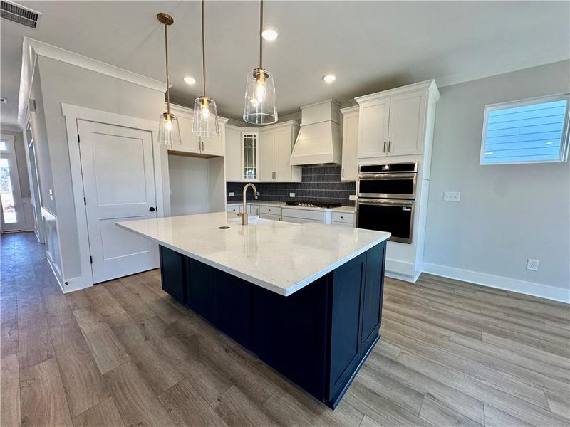 Furnished interior view inside a new home in Twin Lakes, Hoschton (Image 5).