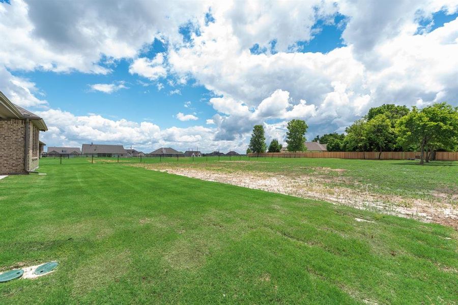 Exterior details and patio area of a home in Fannin Ranch, Leonard (Image 3). Exterior details and patio area of a home in Fannin Ranch, Leonard (Image 3).