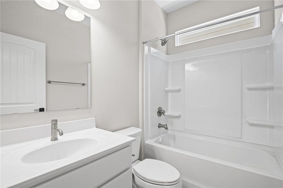 Furnished interior view inside a new home in Laurel Farms, Dallas (Image 10).