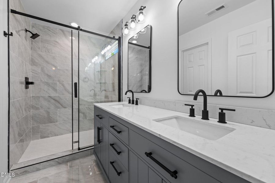 25-web-or-mls-_1237176